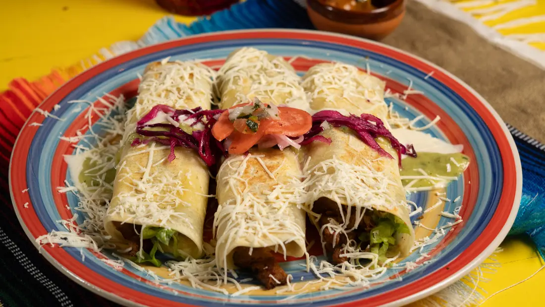 Plato de quesadillas del menú infantil